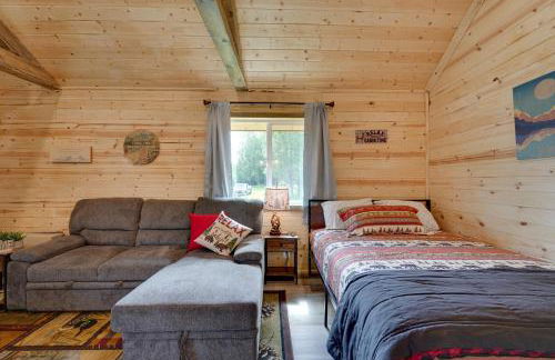 Kenai Peninsula Base Camp Cabin in Soldotna - Photo 6