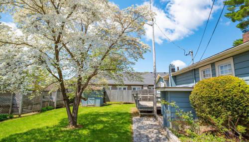 Sugar Cottage - Photo 2