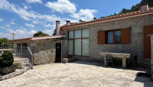 Casa da Lage - Piscina - Vistas rio - Gerês - Foto 2