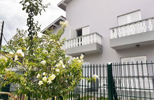 Flat duplex localização espetacular 2 quadras da praia - Foto 3