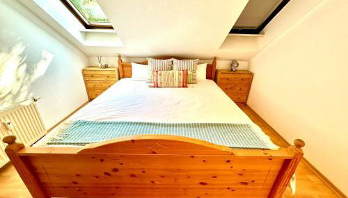 Fantastische Dachgeschosswohnung in Connewitz nahe Karli - Platz für bis zu 5 Personen - tolle Lage und öffentliche Verkehrsmittel - Foto 4