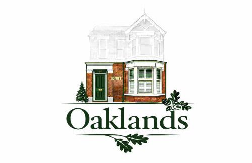 Luxury Designer 2-Bedroom Apartment with Private Garden & Free Parking - Foto 29