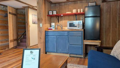 Low LVL Cabin Privte Suite, Kitchenette, AC&Heat, SKI - Foto 5