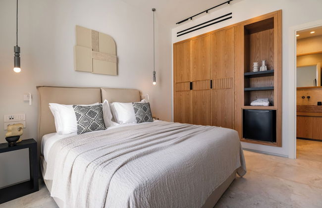 Ornos Villas by Alissachni Mykonos - Photo 17