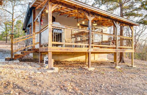 Serene and Cozy Studio Cabin Walk to Norfork Lake! - Foto 18