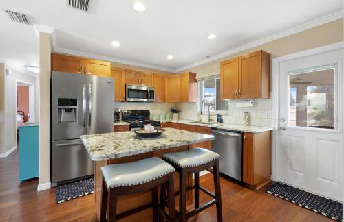 Minutes to Manasota Beach 2 King Beds Fenced yard Pets Welcome - Foto 24