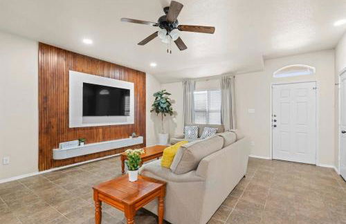 NEW Killeen 8-10 Bd sleeps max 10 ppl 5 min to Fort Hood Families Groups Pets Ok - Professionally Managed by Stay Albatross - Photo 9