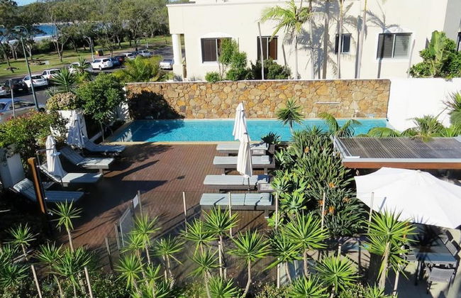 Bayview Beachfront Apartments, in town right on the beach - Foto 73