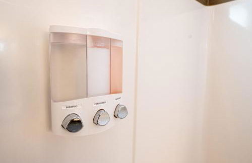 Fabulous King Size Bed in a Gated Neighborhood! - Foto 23