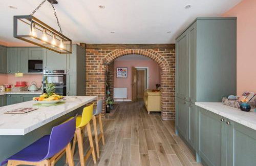 Sycamores - Fabulous family home with huge garden - Foto 13