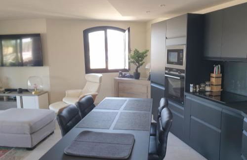 Magnifique 2 pièces vue port et mer - Foto 24