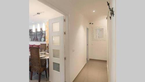 Con Encanto - Photo 2