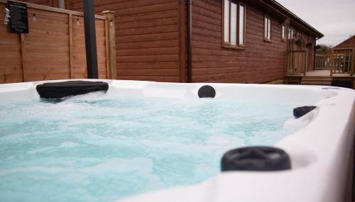 Stunning 3 Bedroom Lodge With Hot Tub in York - Foto 4