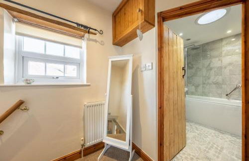 Hollyhocks - Foto 16