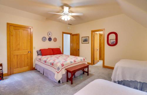 Creekside Family Retreat by Waterfalls and Hiking! - Foto 25