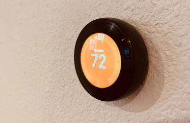 Cozy 2-BR Retreat in Kingman, AZ - Photo 29