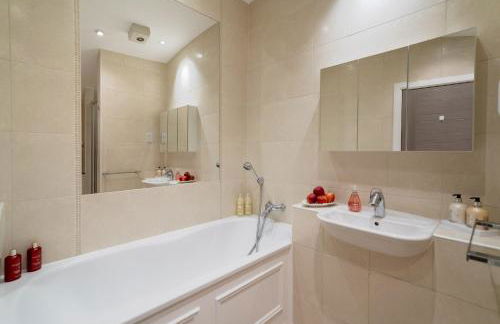 Huge & Central 3 Bedr, 4 Beds, 2,5 Bath Covent Gdn - Foto 14