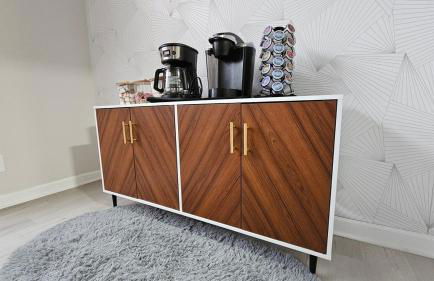 Stunning Lake views with King beds for HPU, Furniture Market, Greensboro, Winston - Photo 19