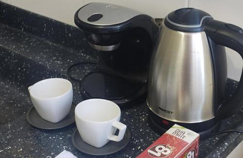 Ap 2 quartos amplos, com Ar condicionado central, Internet, Netflix e Garagem privativa - Foto 12