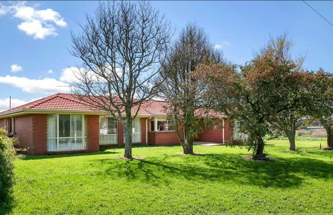 Impressive Hobby Farm Close in Bungaree - Foto 1