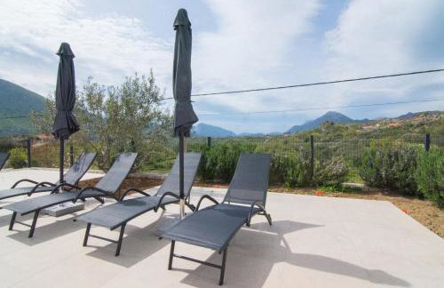 Villa Ivka NEW HOUSE pool and beautiful view - Photo 8