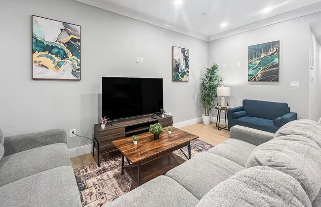 Luxury 2BD 2BA Near Logan Airport and T Station - Foto 1