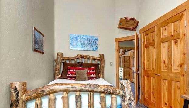 Timber Wolf Lodge 3 Bedrooms TWL-5B by KBM - Foto 4, Habitación