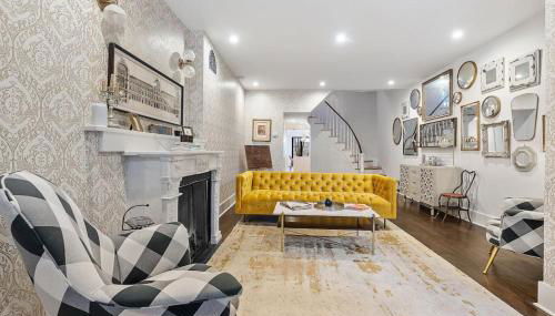 Designer 3 BR Townhome with Beautiful Backyard - Foto 4