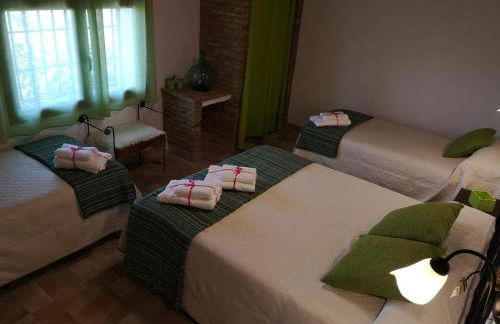 ENTRESIERRAS Apartamentos rurales con chimenea, barbacoa y espacio para eventos - Foto 62