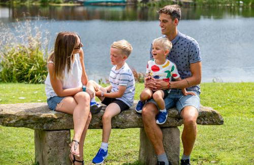 3 Bedroom Lakeview Lodge - Ensuite & Balcony Deck - Foto 89