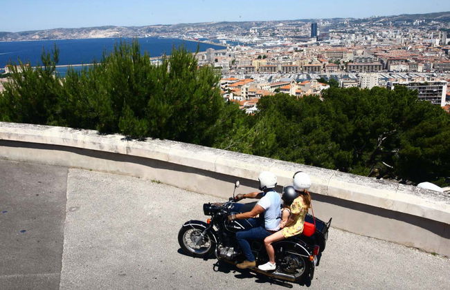 Balade privée en side-car dans Marseille - Photo 5