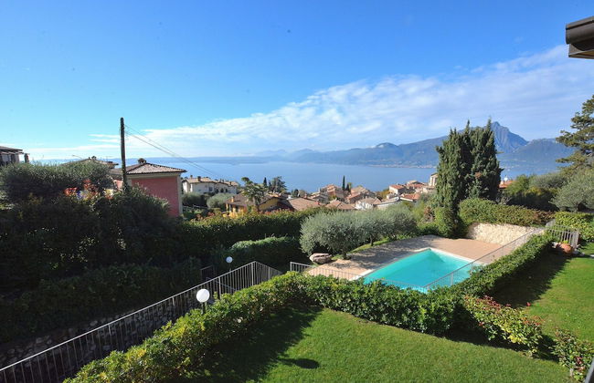 Apartment Bardino with Pool - Photo 21