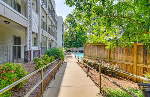 Cotton District Condo Walkable Spot for Game Day! - Foto 23