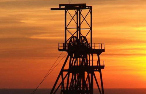 Beautiful Cornish barn in the stunning Lamorna valley with large garden - Photo 24