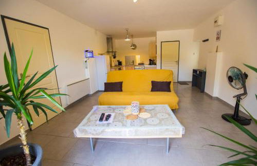 CHEZ Xavier - Foto 24