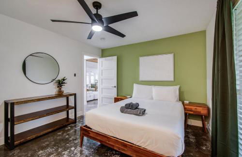 Rustic Modern Escape - 4BD-2BA with Pool & Patio - Foto 20