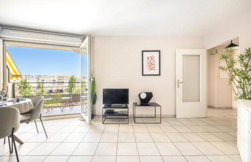 BnGo l Le Cocon Paisible PartDieu l Terrasse, 4p, 1ch, proche Gare PartDieu - Photo 17