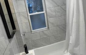 Nona - Cozy 3BR Apt with Parking, Desk & Fast WiFi near Yale, Quinnipiac, SCSU & Hospitals - Foto 3