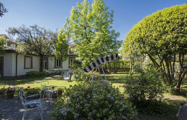 Fantastic Liberty Villa in the Heart of Versilia - Photo 33