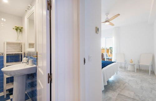 RentAndHomes Reserva de Marbella - Photo 23