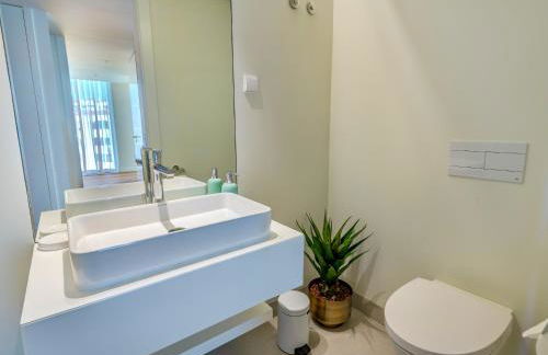 Bayline - Beachfront Bliss & Spa by Bedzy - Foto 6