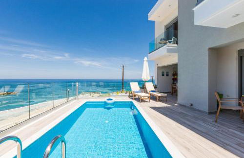 Contessa Del Mare - Premium Beachfront Villa by etouri - Photo 39