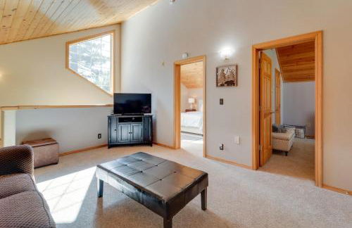 4 Mi to Downhill Ski Resort! Spacious Family Haven - Foto 20