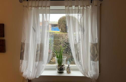 Souterrain-Ferienwohnung I 3-4 Pers I Garten & Gemeinschaftspool I Sachsenring - Foto 32