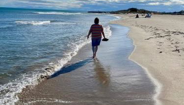 De la Clape à la mer mon petit pavillon labellisé - f2- piscine commune - wifi gratuit- parking privé - arrivee autonome - 800 m plage - grande terrasse abritée vent - - Foto 4