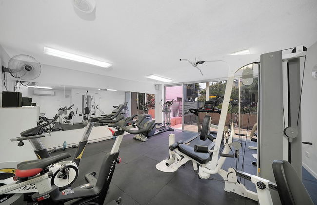 Trilogy Residences - Photo 30