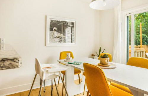 Walk to the Beach & Town | Stylish Beach Home - Foto 21