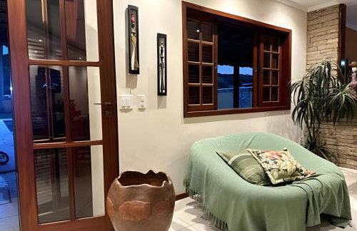 Lazer e Tranquilidade Próximo à Praia - Foto 36