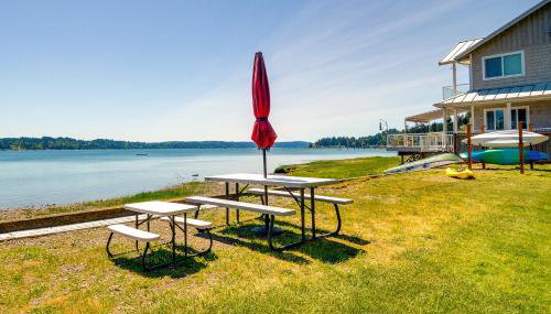 Waterfront Hood Canal Cottage: Steps to the Beach! - Foto 2