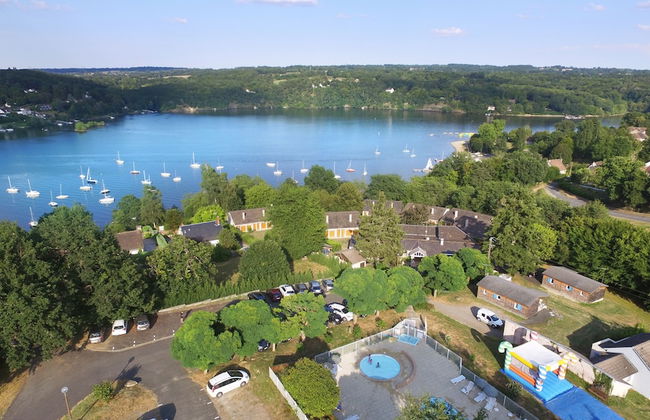 VVF Lac d'Eguzon, Eguzon Chantôme - Foto 1